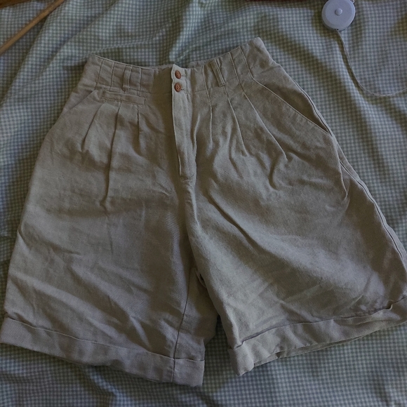 Vintage linen shorts - Picture 1 of 5